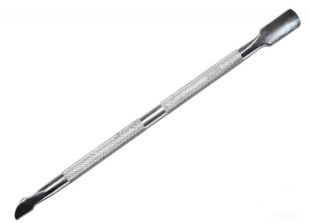 Manichiura si pedichiura - Instrument metalic de impins cuticula