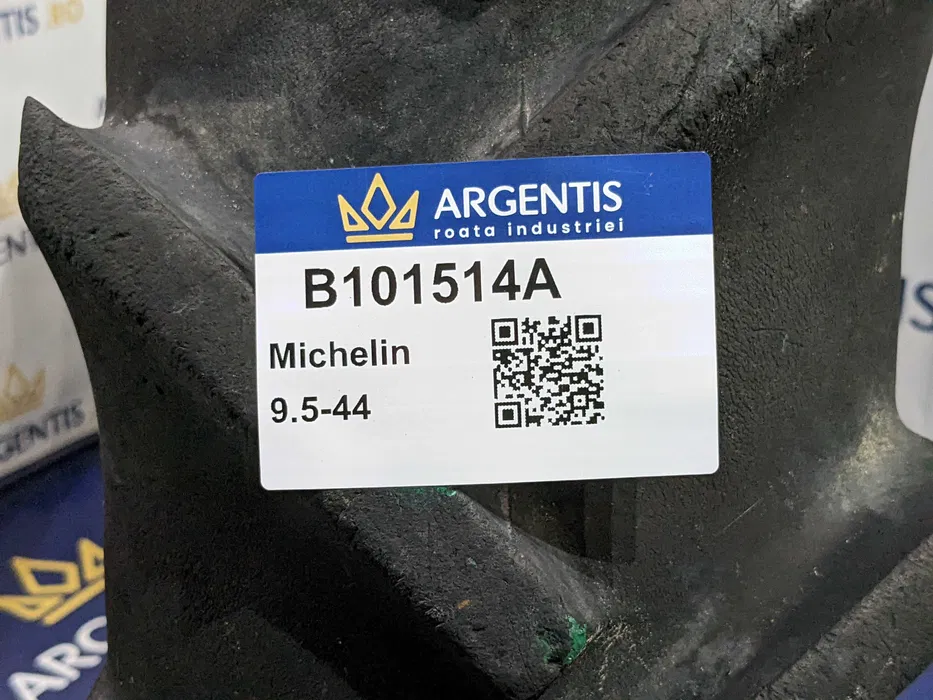 Anvelopa 9.5-44 Michelin (cod B101514A) [4]