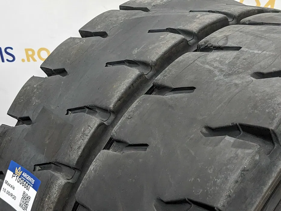 Pereche 2 anvelope 10.00/R20 Maxxis (cod P100666I) [3]