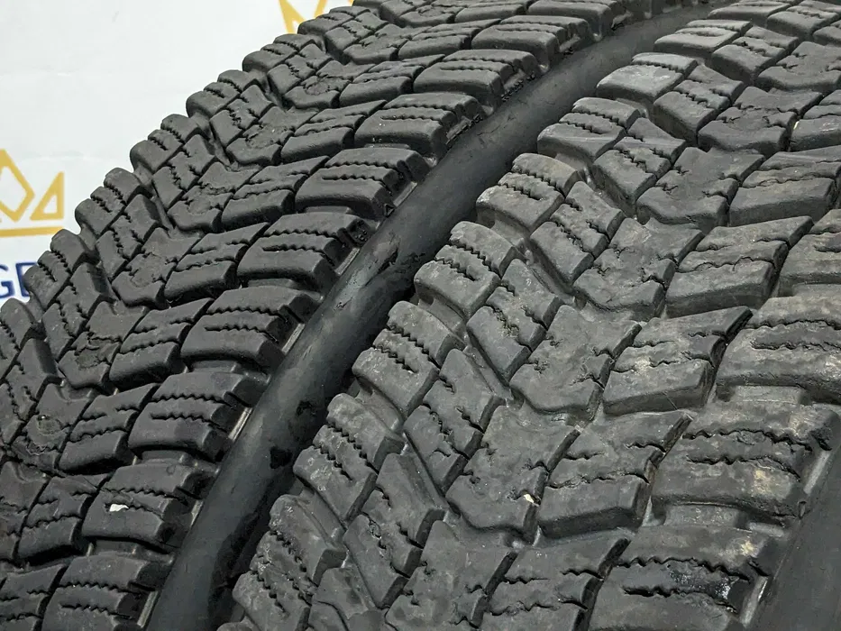 Pereche 2 anvelope 11R22.5 Bridgestone (cod P101240C) [3]