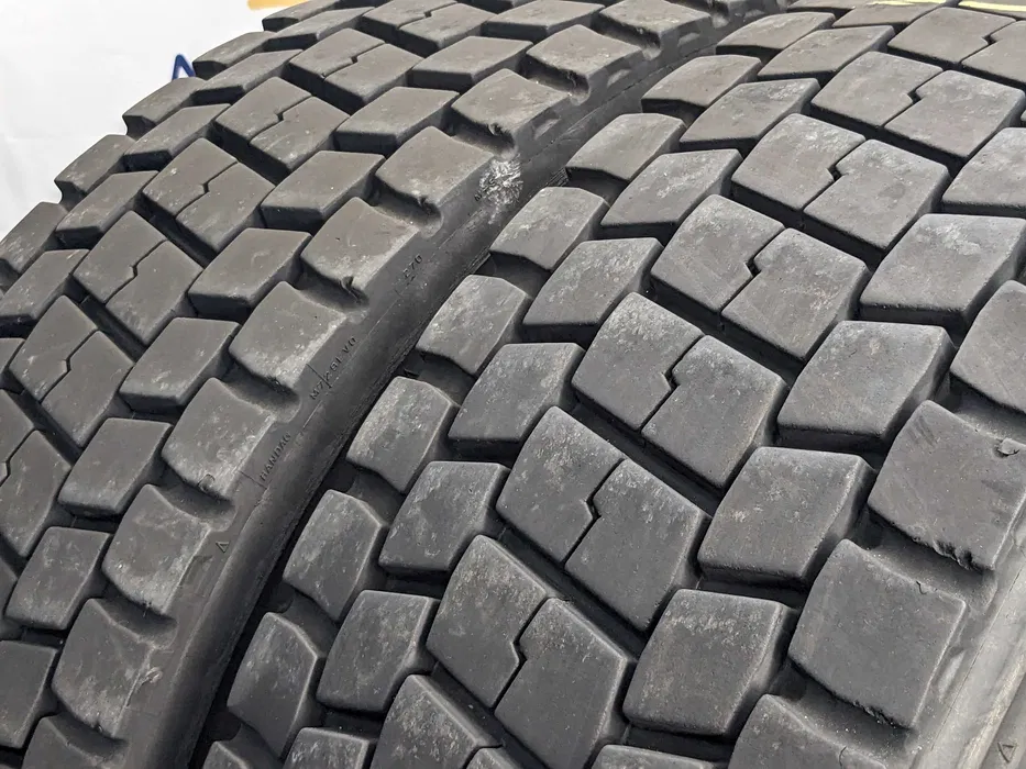 Pereche 2 anvelope 305/70R22.5 Bridgestone (cod P101196C) [3]