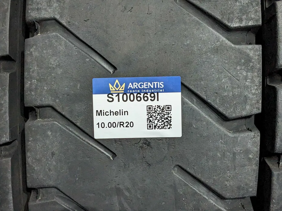 Set 4 anvelope 10.00/R20 Michelin (cod S100669I) [4]