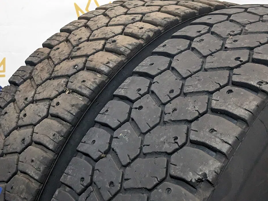 Pereche 2 anvelope 11R22.5 Michelin (cod P101225C) [2]