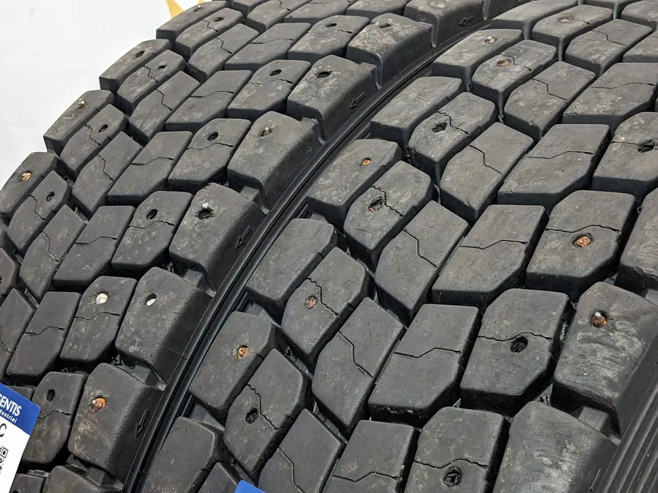 Pereche 2 anvelope 11R22.5 Michelin (cod P101228C) [2]