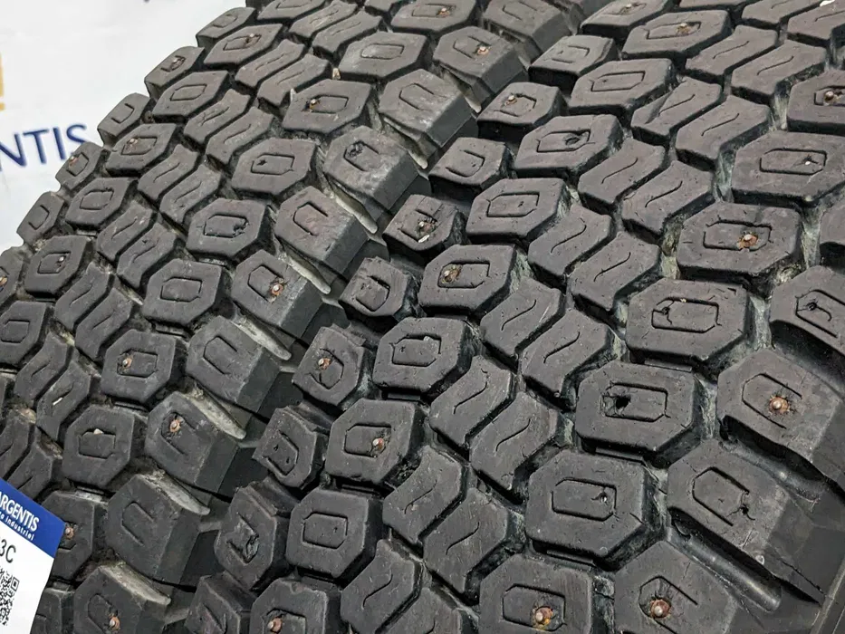 Pereche 2 anvelope 275/70R22.5 Michelin (cod P101133C) [2]