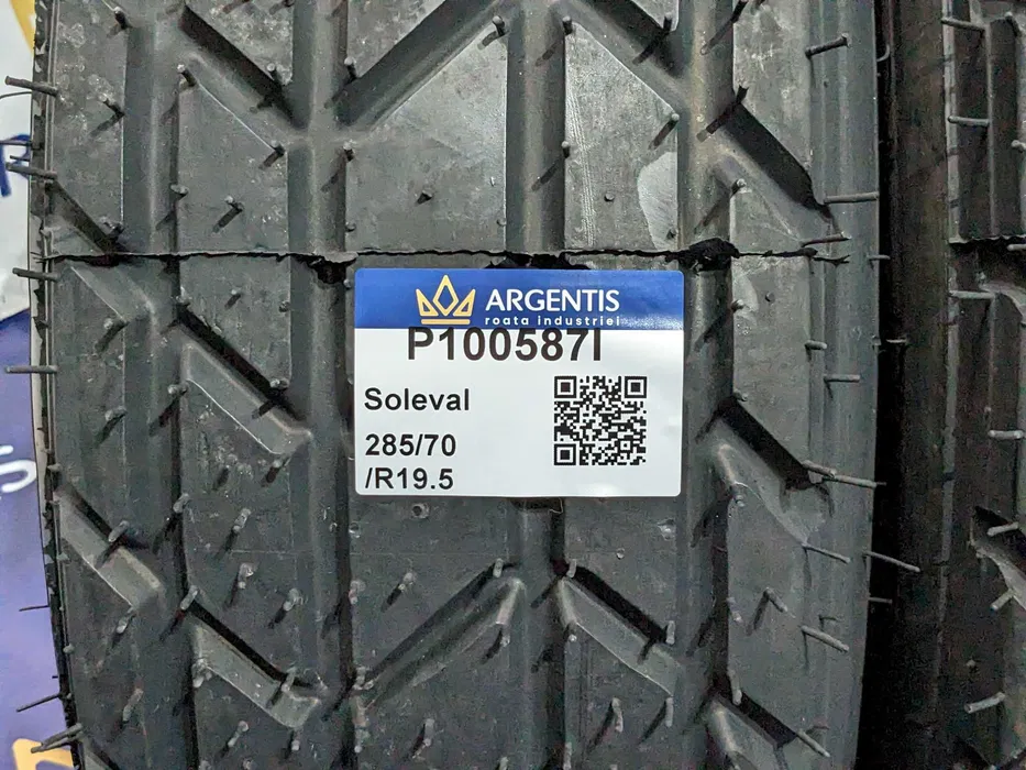 Pereche 2 anvelope 285/70/R19.5 Soleval (cod P100587I) [3]