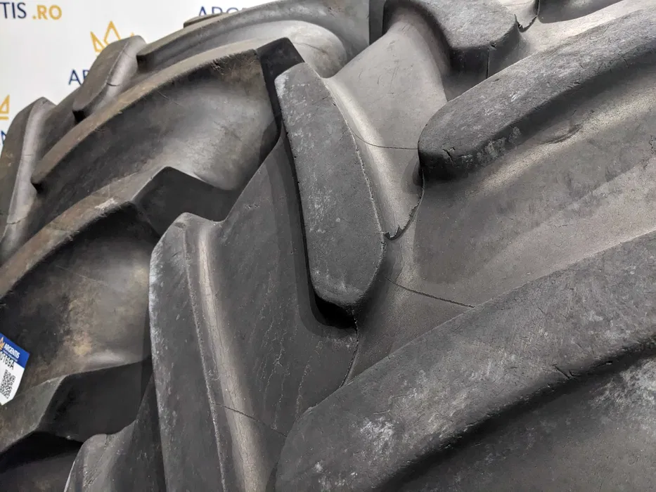 Pereche 2 anvelope 600/65/R38 (18.4/R38) Michelin (cod P100169A) [2]