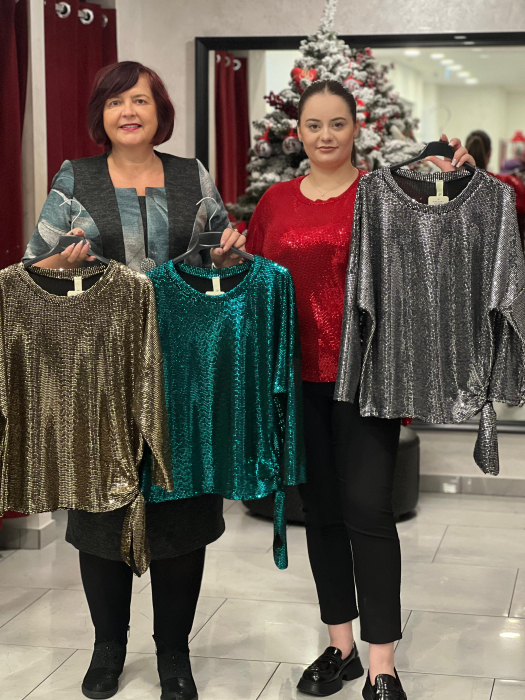 Bluză aurie marime universala cu paiete și accesoriu lateral cu fundă [4]