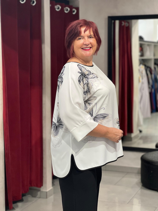 Bluza alba cu model de fluturi 12482 [2]