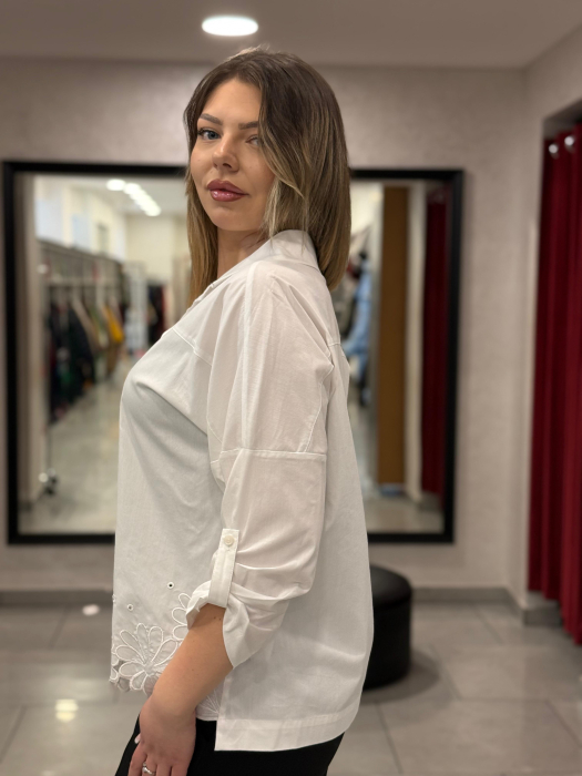 Cămașă albă cu broderie 12410 [8]