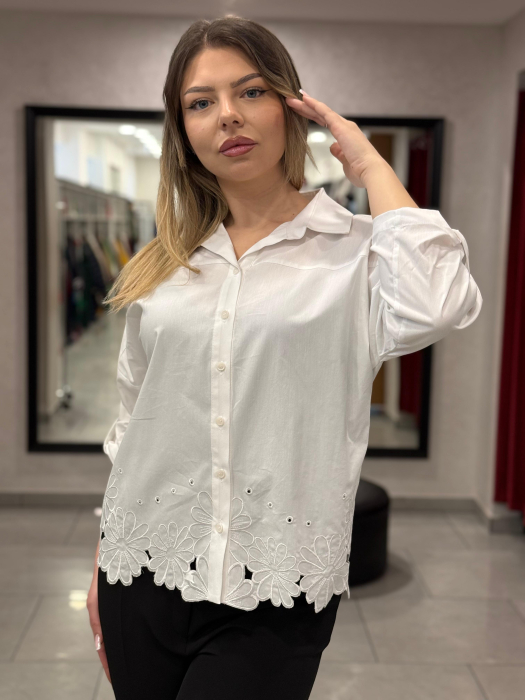 Cămașă albă cu broderie 12410 [6]