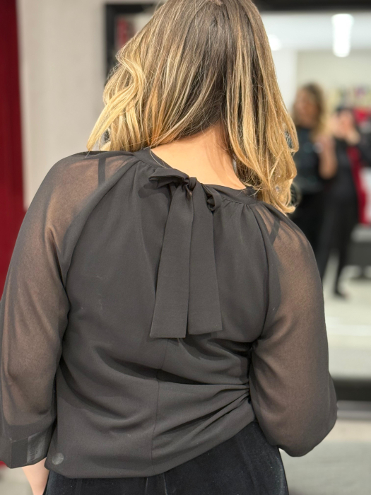 Bluza neagra cu paiete 1061 [3]