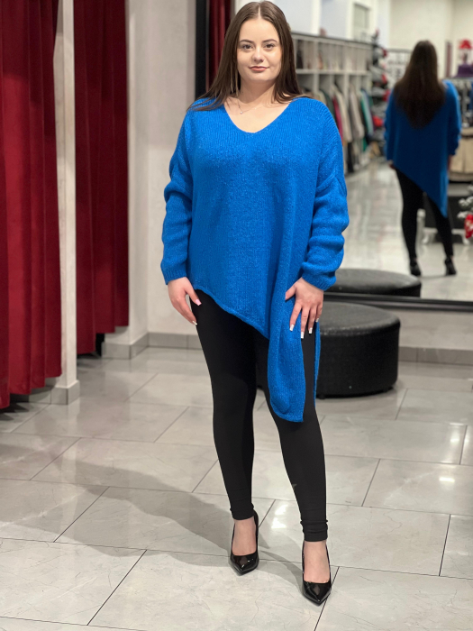 Pulover albastru asimetric cu colț [1]