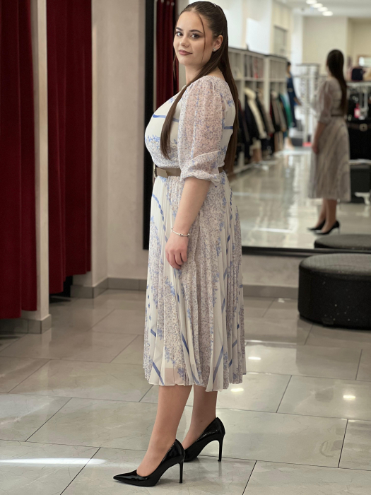 Rochie alba cu flori si pliuri [3]