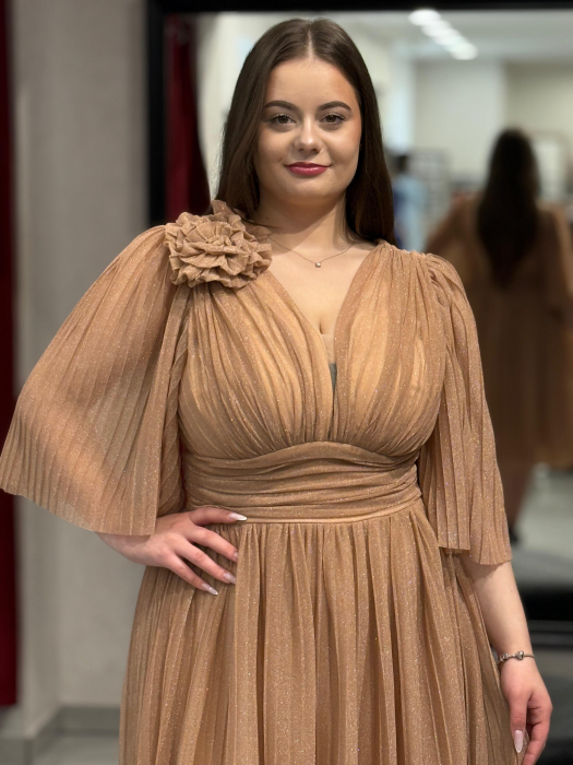 Rochie bej sidefat cu decor de floare [5]
