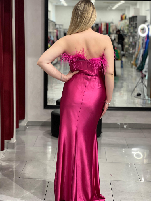 Rochie lunga roz lurex si pene [3]
