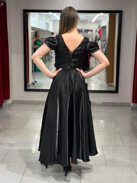 Rochie midi neagra satin lichid [7]