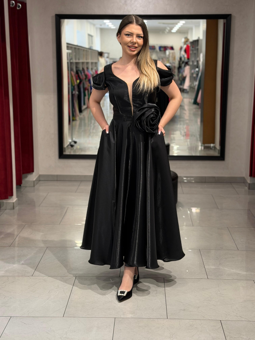 Rochie midi neagra satin lichid [3]