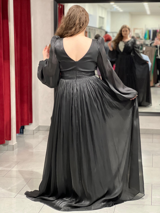 Rochie neagra evazată 15520 [4]
