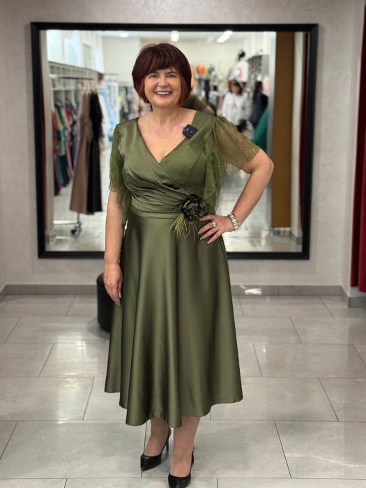 Rochie scurta satin cu maneci de dantela [3]