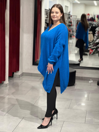 Pulover albastru asimetric cu colț [1]