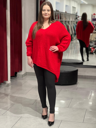 Marimi mari - Pulover roșu asimetric cu colț
