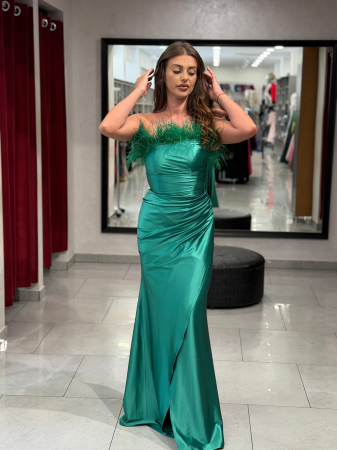 Rochii de seara lungi - Rochie lunga verde lurex si pene