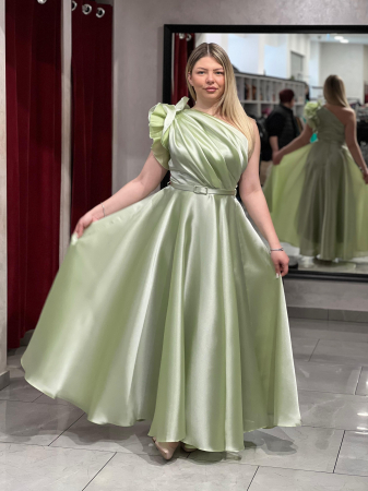 Rochii de seara scurte - Rochie midi verde fistic 6070