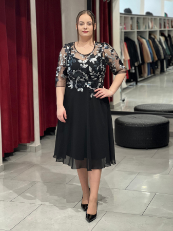 Rochii de seara scurte - Rochie neagra cu paiete argintii mod.526