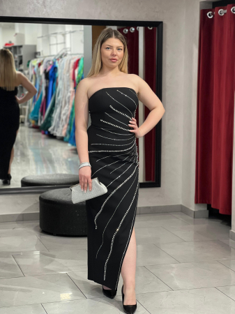 Rochii de seara - Rochie neagra mulata cu decor de pietre 3302