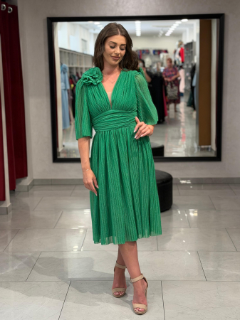 Rochii de seara scurte - Rochie verde sidefat cu decor de floare