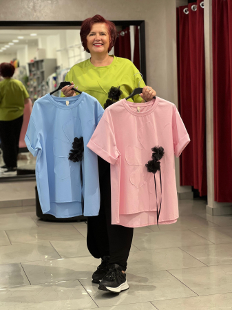 Tricou dama cu decor de flori 3D