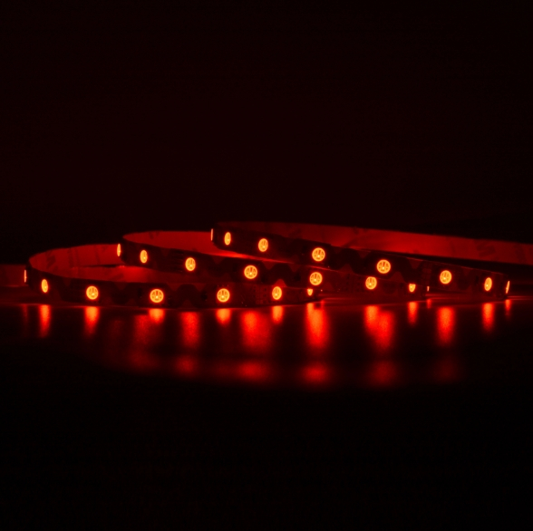 Banda LED zig-zag • 48 LED / m • 12V • 6W • RGB • IP20 • 6mm [3]