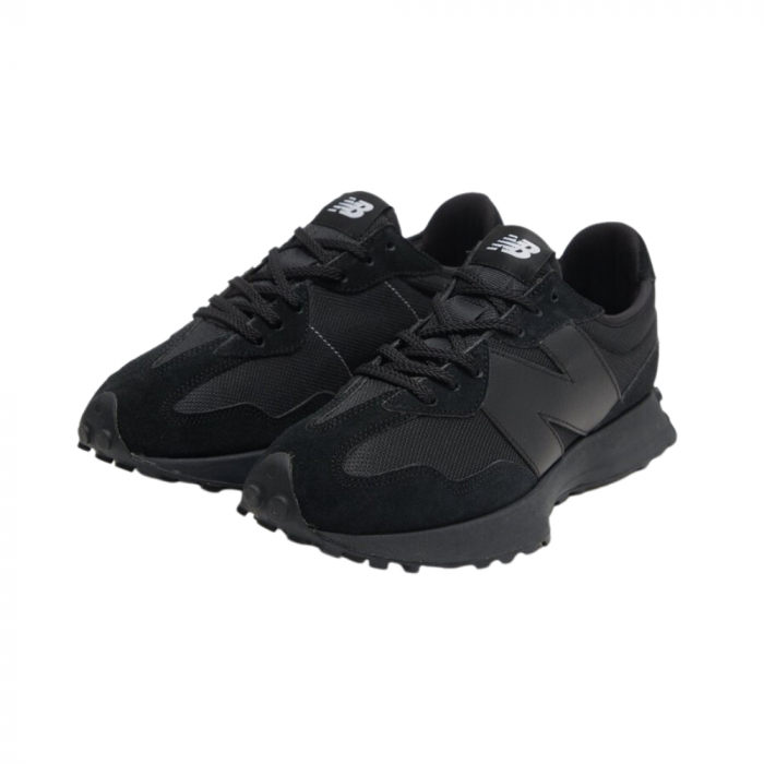 327 - FOOTWEAR CLASSICS [4]