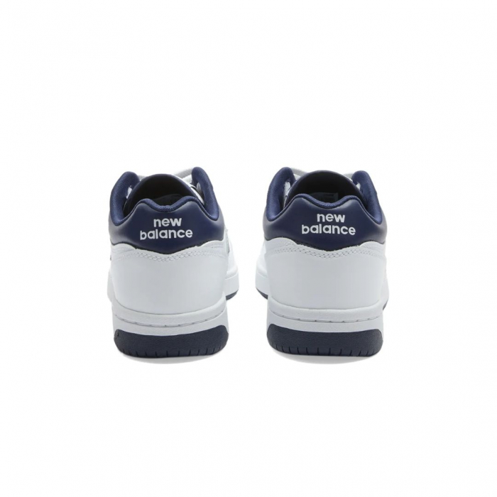 480 - FOOTWEAR COURT [4]