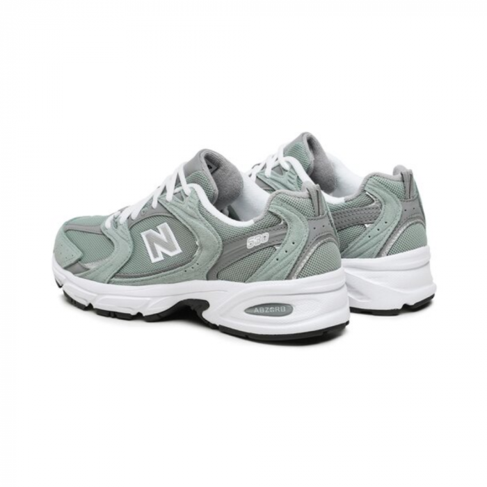 530 - FOOTWEAR CLASSICS [4]