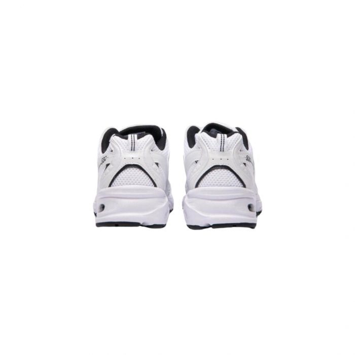 530 - FOOTWEAR CLASSICS [5]
