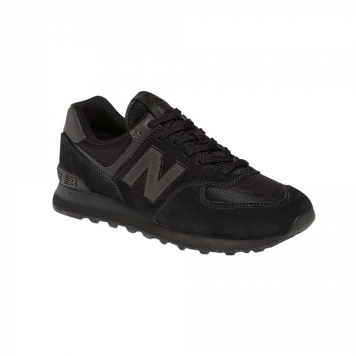 574 - FOOTWEAR CLASSICS [3]