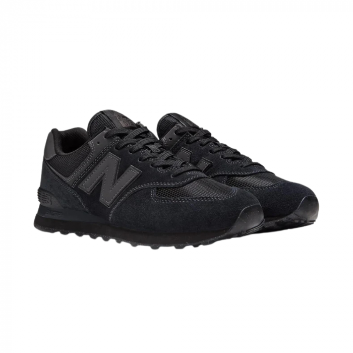 574 - FOOTWEAR CLASSICS [4]
