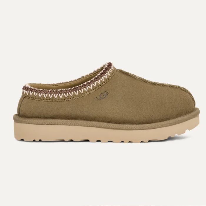 5955 Tasman UGG