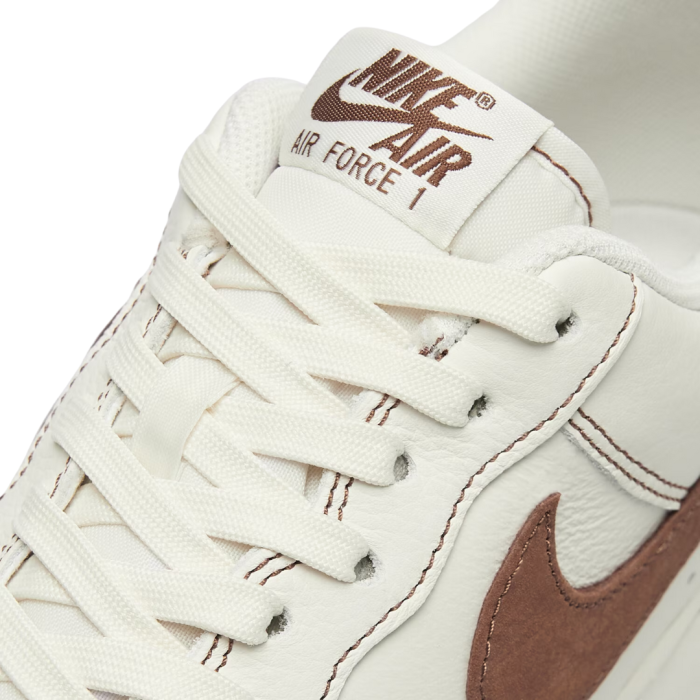 AIR FORCE 1 `07 LV8 ESS+ HQ2037-101 [4]