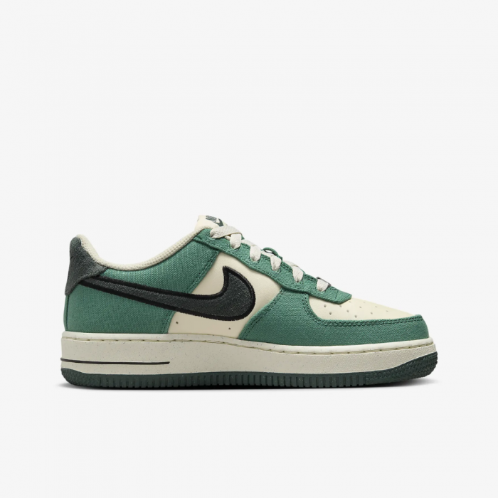 AIR FORCE 1 LV8 3 BG