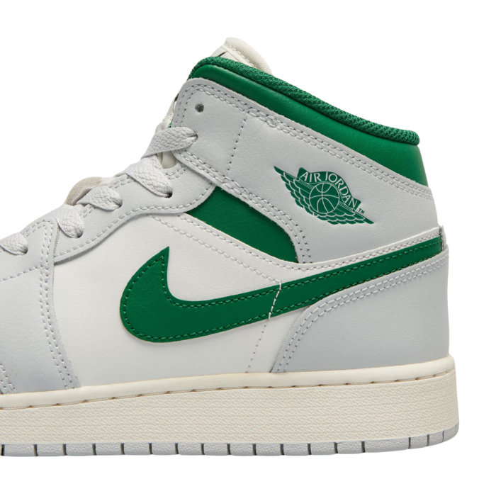 AIR JORDAN 1 MID BG DQ8423-142 [3]