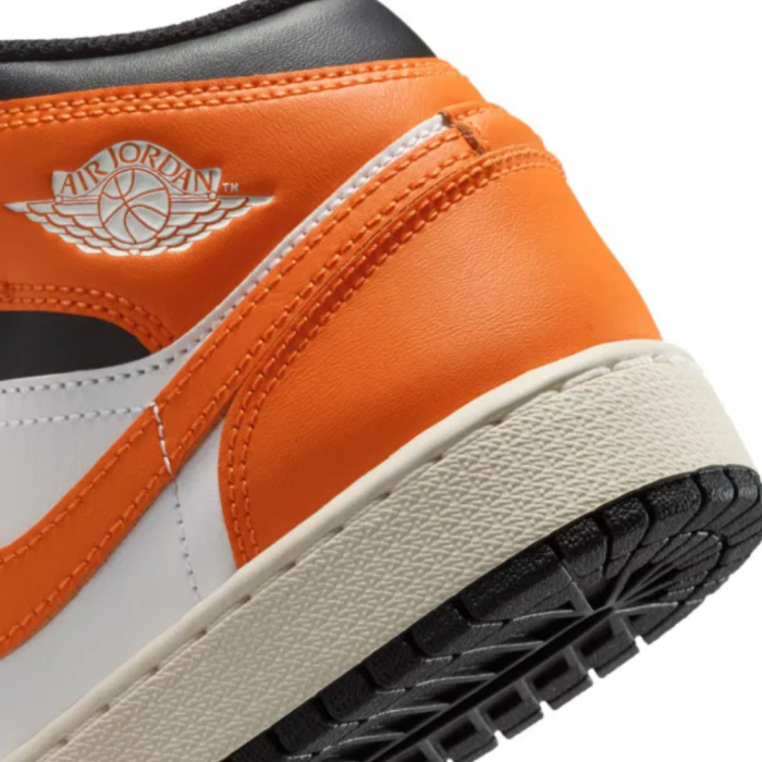 AIR JORDAN 1 MID BG DQ8423-801 [5]