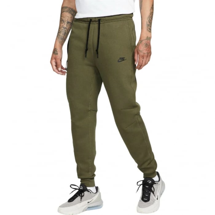 M Pantaloni Nike Tech Fleece JGGR