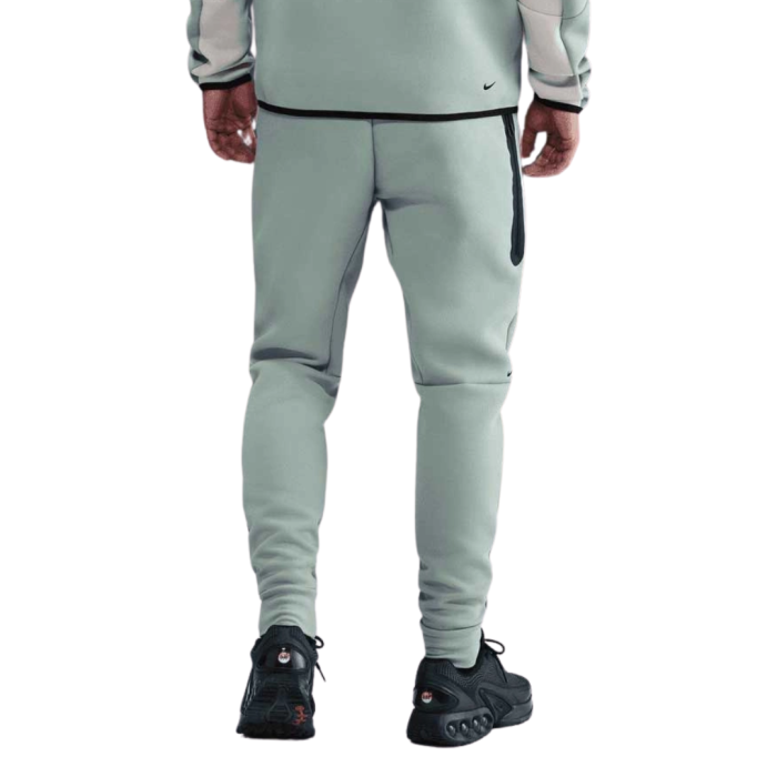 M NK TCH FLC JGGR HV0959-020 [2]