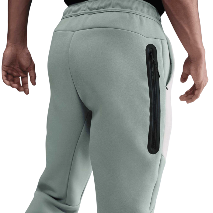 M NK TCH FLC JGGR HV0959-020 [3]