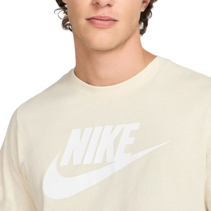 M NSW TEE ICON FUTURA AR5004-234 [2]