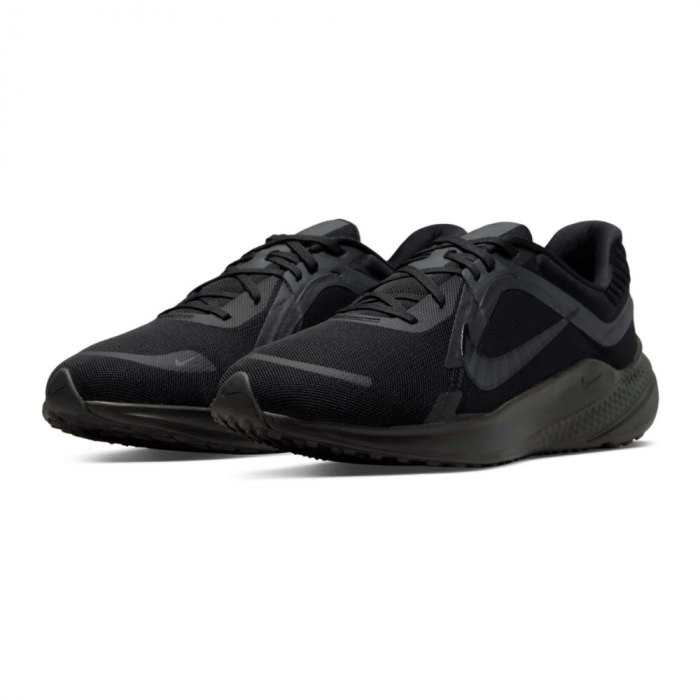 NIKE QUEST 5 [3]
