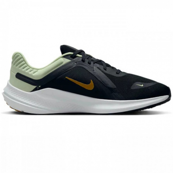 NIKE QUEST 5